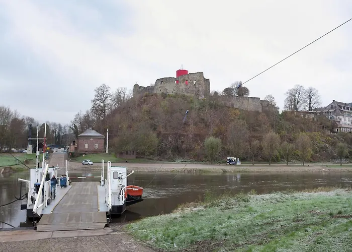 Ruhige In Апартаменты Polle